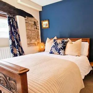 The Old Wash Kitchen - Charming Character In Holmfirth, Yorkshire Holiday home